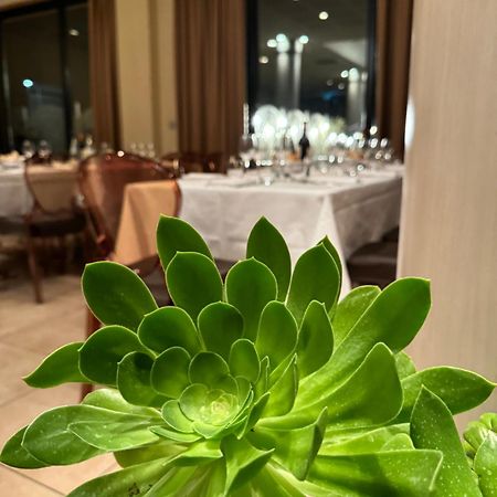 Grand Hotel Forli Luaran gambar