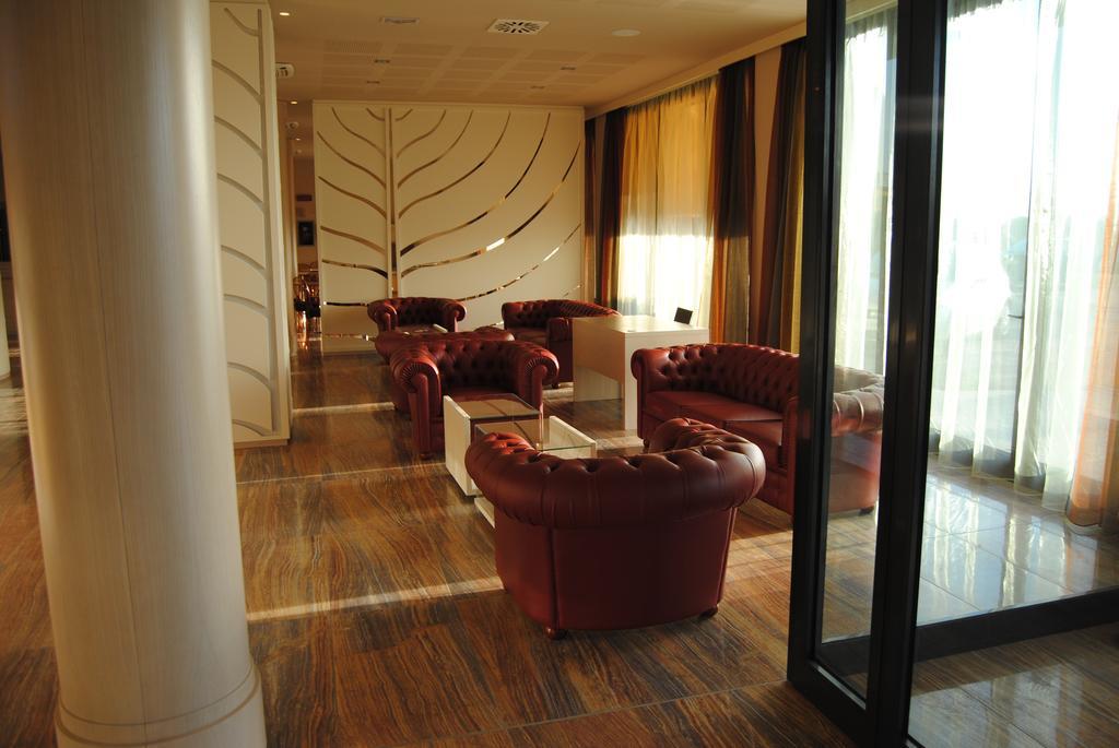 Grand Hotel Forli Luaran gambar
