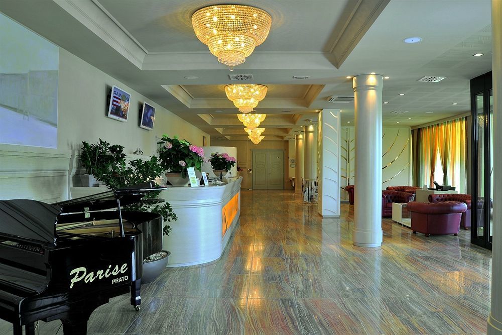 Grand Hotel Forli Luaran gambar