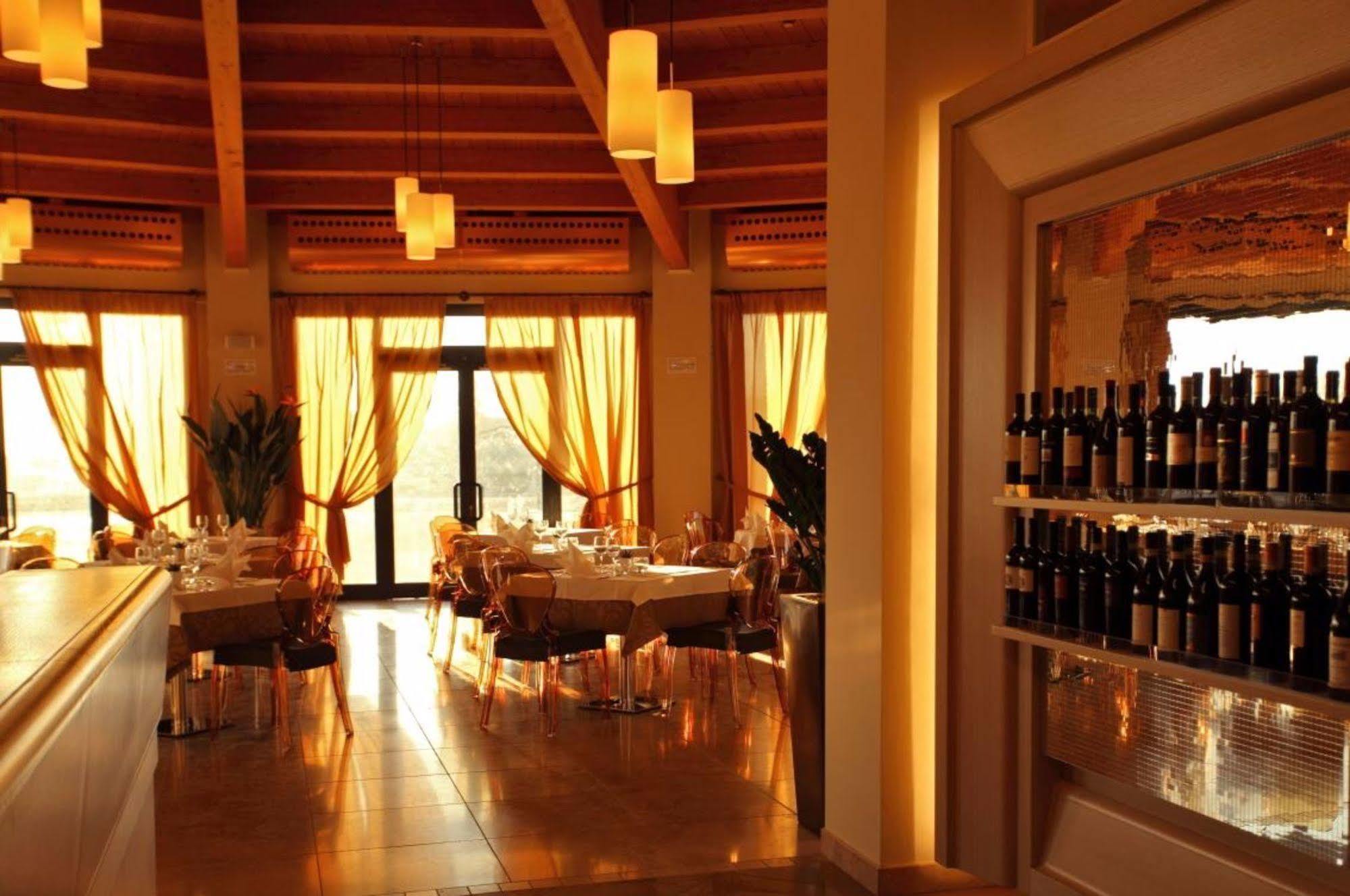 Grand Hotel Forli Luaran gambar