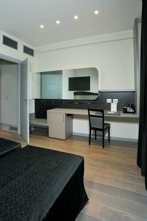 Grand Hotel Forli Bilik gambar